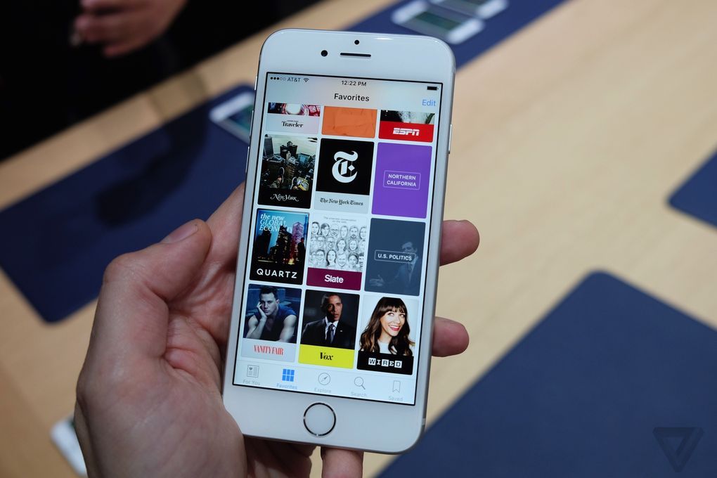 蘋果iPhone 6s高清上手圖：和iPhone 6基本一樣