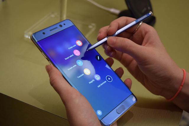 電池真炸了？三星決定推遲Galaxy Note 7出貨