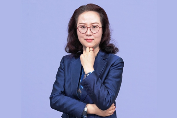 騰遠鈷業(yè)羅潔：18年深耕與沉淀 商界木蘭書寫鈷業(yè)傳奇