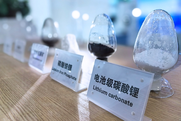2024年我國(guó)進(jìn)口碳酸鋰約23.5萬(wàn)噸，同比增加48%！