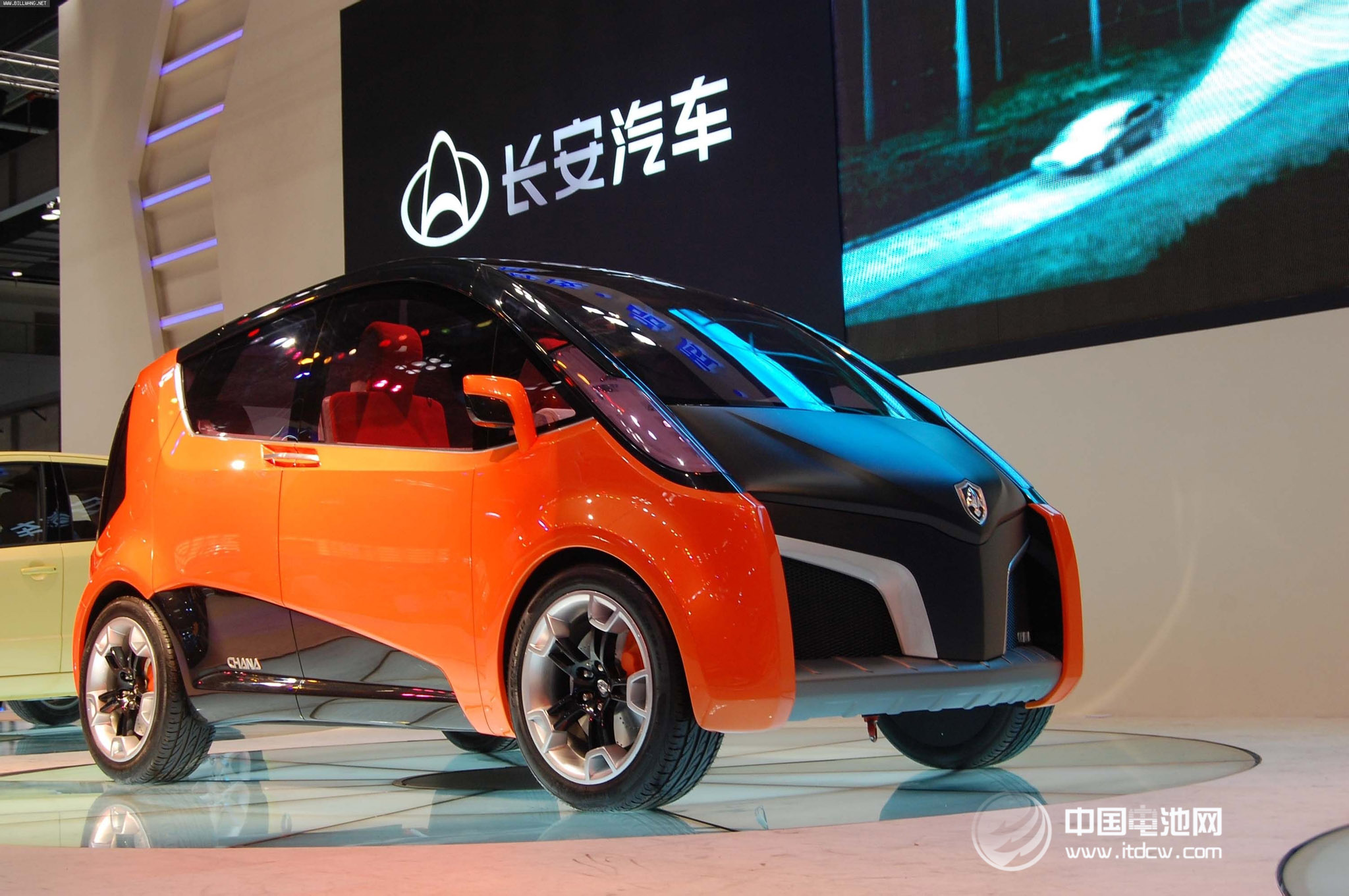 彎道超車是個(gè)錯(cuò)誤 電動(dòng)汽車普及至少還要十年