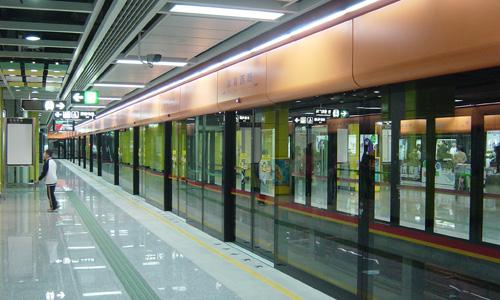 廣州地鐵：不要在乘車(chē)期間使用移動(dòng)電源充電
