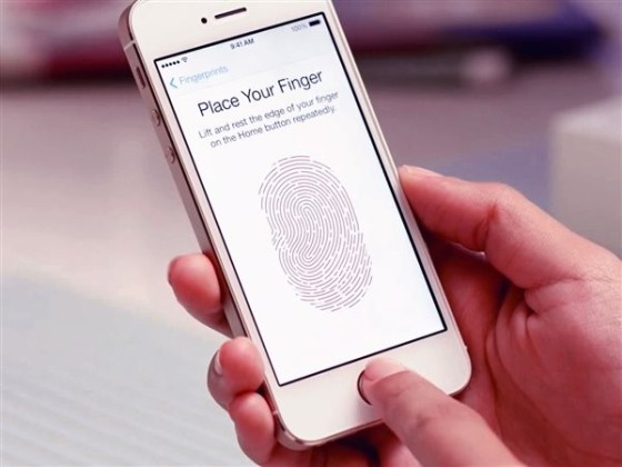 蘋果iPhone發(fā)布8周年：改變世界 以及被改變