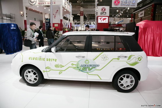 兩會聚焦：新能源汽車依然前路漫漫？