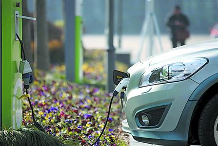 新能源車主盼充電更加便利 續航里程更遠 新能源車主盼充電更加便利 續航里程更遠