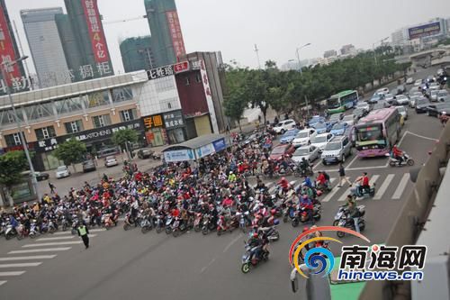 ?？诘碾妱榆嚧筌? width=