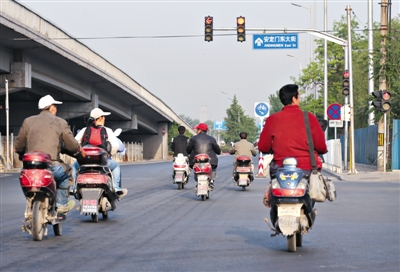 北京電動車亂象調(diào)查：兩輪電動車多數(shù)超標(biāo)