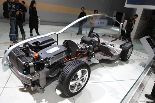 新能源汽車發(fā)展最大問題:缺乏動力電池等核心技術(shù) 新能源汽車發(fā)展最大問題:缺乏動力電池等核心技術(shù)