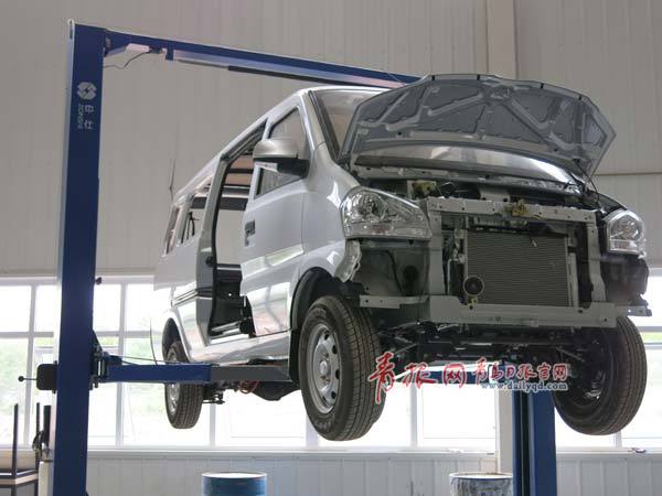 首輛青島造電動(dòng)汽車(chē)將下線(xiàn) 一天可產(chǎn)200輛