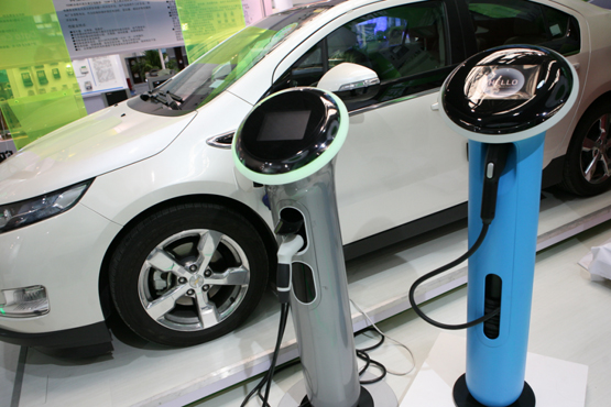 乘聯會：中國10月新能源車銷售2.13萬輛 同比增長3倍