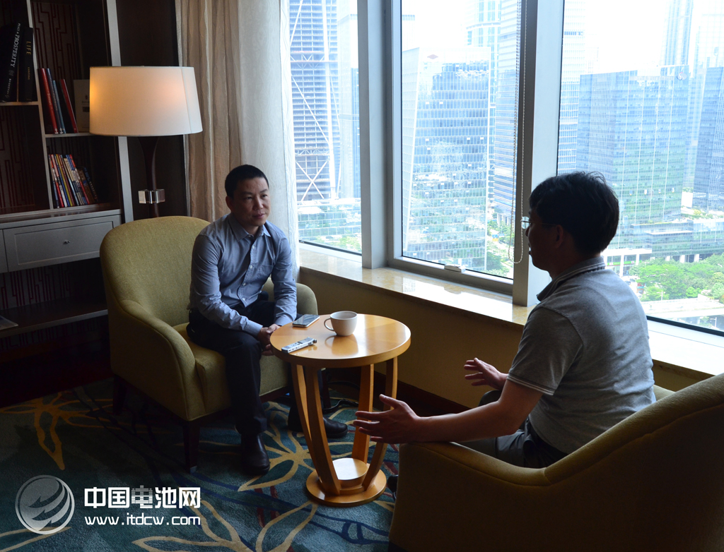 中國電池網CEO對話mophie 首席執行官黃嘉曦 中國電池網資料圖片 中國電池網CEO對話mophie 首席執行官黃嘉曦 中國電池網資料圖片