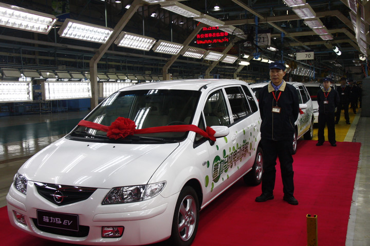 海口新能源與清潔能源出租車(chē)率達(dá)100%