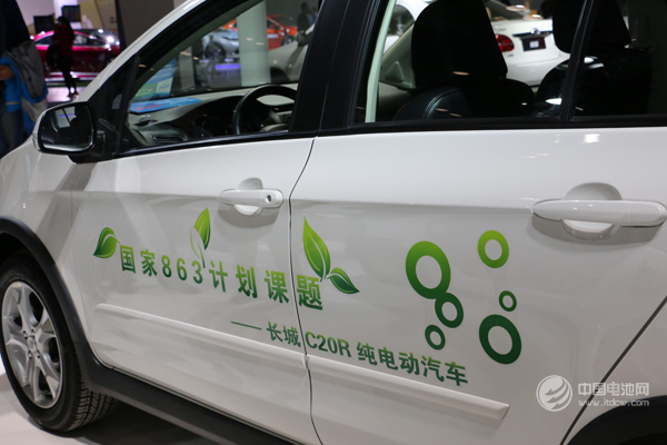 新能源車如何“輕車上路”？技術參數應讓市場選擇