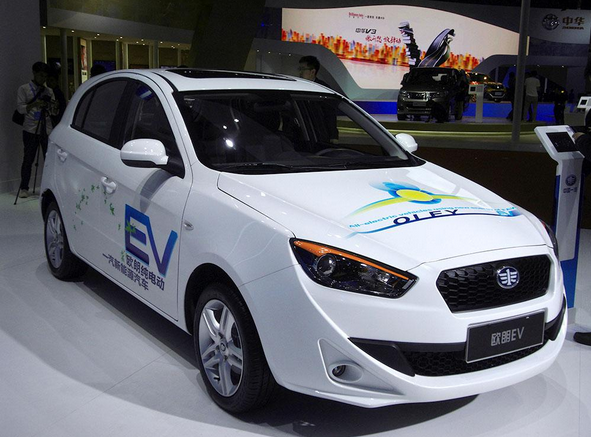 新能源汽車政策現(xiàn)空窗期 阻礙推廣進度