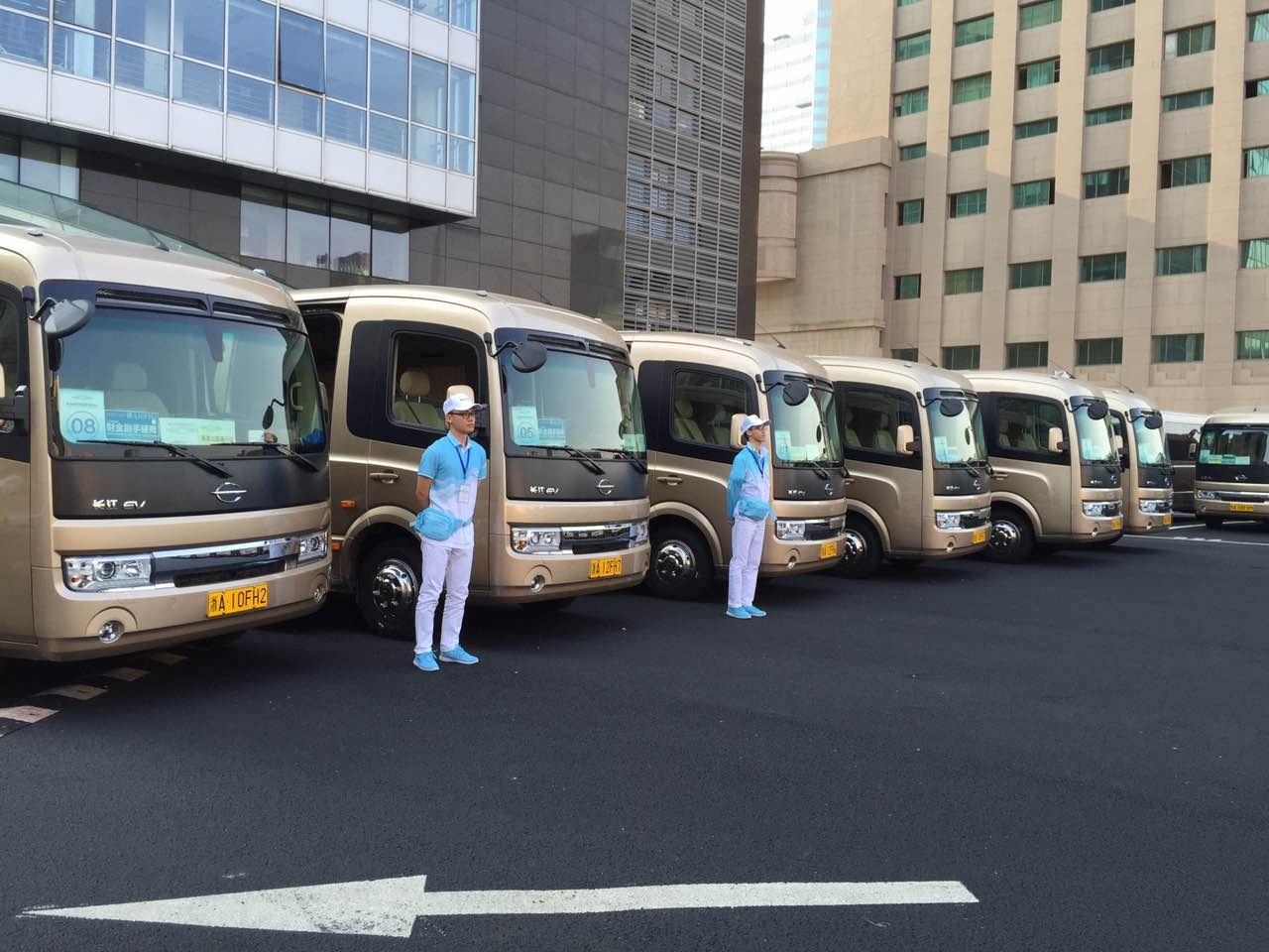 中國新能源汽車制造崛起 長江純電動車服務(wù)G20峰會獲贊譽