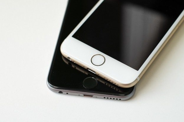 為iPhone 8預(yù)留的大絕招？蘋果無線充電專利曝光