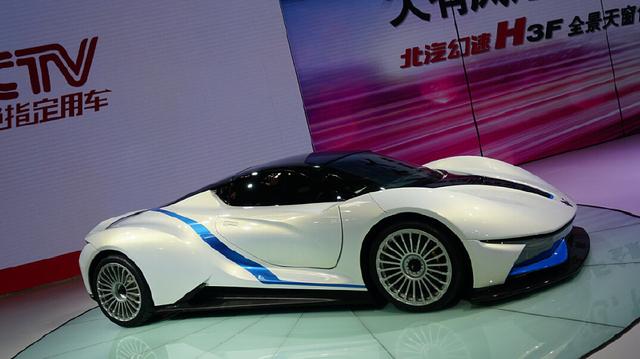 新造車企業為何偏愛電動超跑？ 市場認可才是關鍵