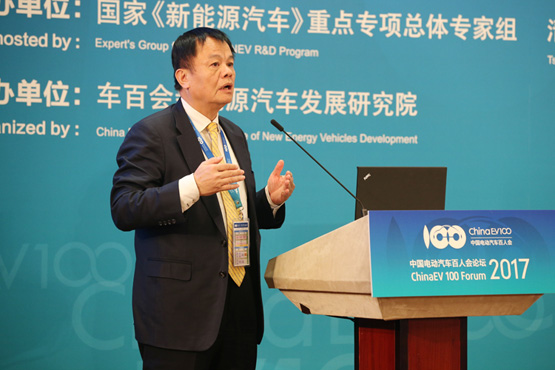 南京金龍客車制造有限公司董事長(zhǎng)黃宏生