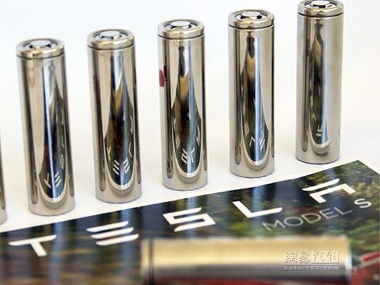 特斯拉投資實(shí)驗(yàn)室 專注研發(fā)鋰電池產(chǎn)品