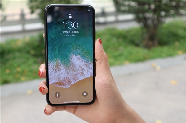 新iPhone X、X Plus曝光：全新電池設計 續航飆升