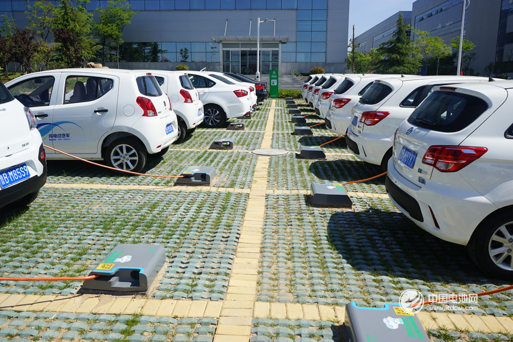 新增數量超去年 今年我國新增新能源汽車相關企業5.5萬家
