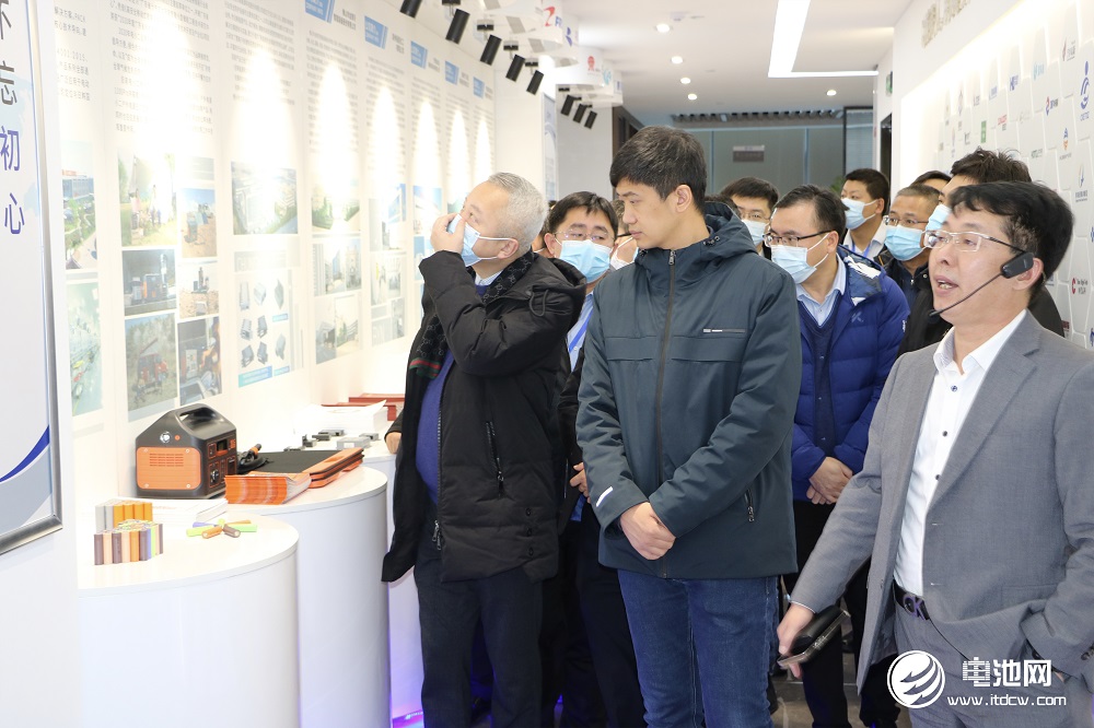 企業家團參觀海融網山東總部展廳